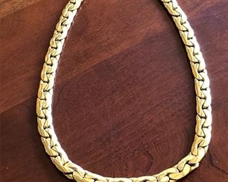 Large & heavy 14k gold necklace 