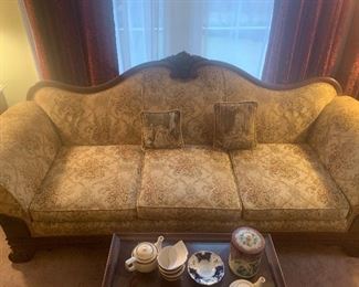 Beautiful Sofa in great shape 