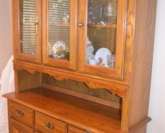 OAK CHINA CABINET