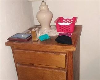 chest of drawers