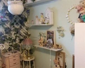 Jewelry box and decor