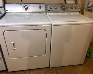washer/dryer set MAYTAG!
