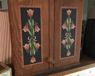 Little cabinet