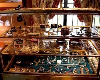 Jewelry Case