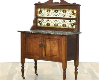 Country Farmhouse Floral Backsplash Sideboard Buffet