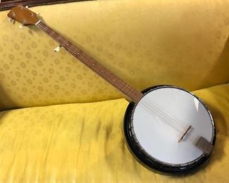 5-string BANJO 