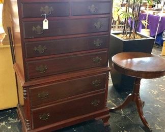 Solid Wooden 7-Drawer Chest and Small Round Mahogany Duncan Phyfe Side Table