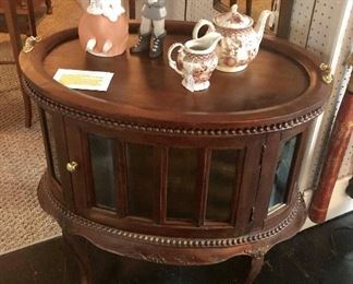 Antique Mahogany "Chocolate" Table with Removable Tray and Beveled Glass all around 