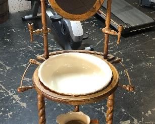 Small Vintage Wash Stand