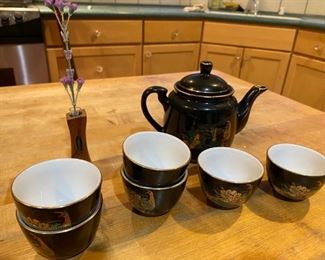Tea Pot and Cups