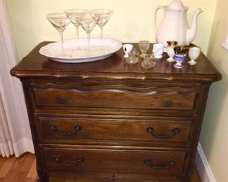 3 drawer chest, misc. glass & porcelain