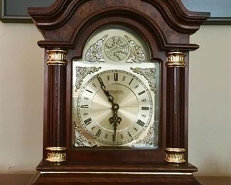 Mantle clock, reproduction (works well)