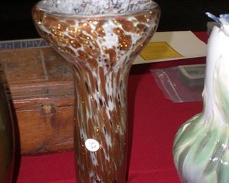 10" Murano type art glass trumpet vase with gold mica