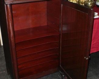 detail of interior of Regina base cabinet 