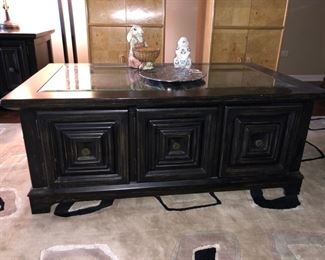 Matching coffee table.....