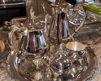 Gotham Newport silver-plate coffee/tea service