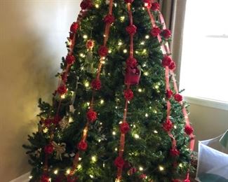 Tree shown lit