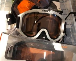 Ski goggles