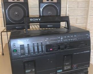 Radio/Cassette-Corder Sony #CFS-W350 w/2 Speakers!