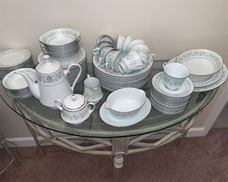 Noritake China "Savannah" #2031 78 Pieces!