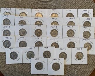 Hundreds of SILVER Washington Quarters