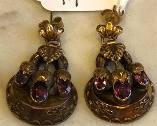 14 K GOLD AND AMETHYST EARINGS