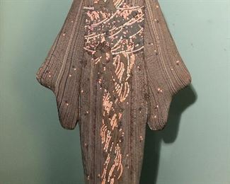 CAROLYN DULIN KIMONO SCULPTURE