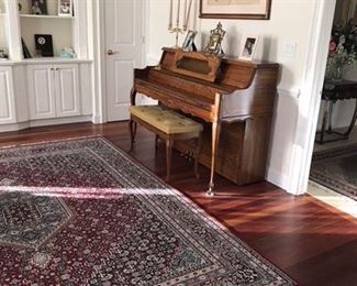 Rug Persian Bihar Indo
8’10”x  10’2”
Piano - Medford - tuned
No wear -no scratches