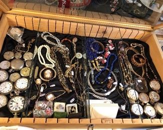 JEWELRY AND POCKET WATCHES