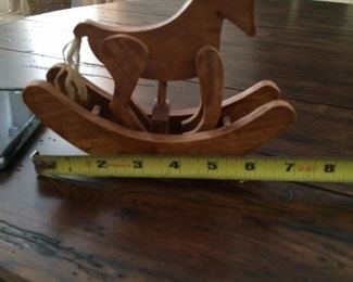  Rocking horse 