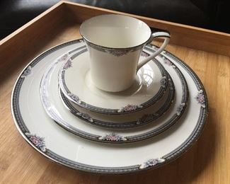 Beautiful set of Noritake find China