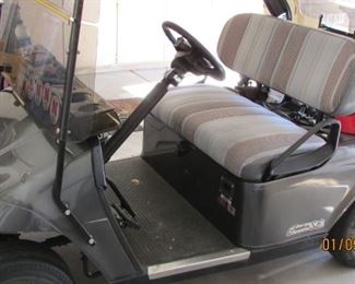 2005 E Z GO golf cart electric