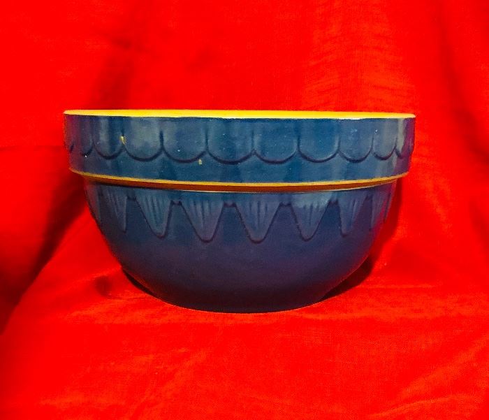 Vintage Clay City Ind. Royal blue cobalt glaze pottery bowl/ picket fence pattern