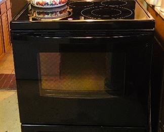 Gently used Kenmore electric stove 