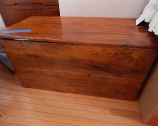Large antique chest with lid. Beautiful wood!