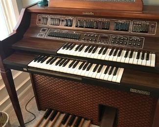 Baldwin Organ -  Fanfare