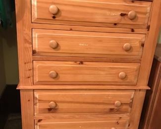 Bassett Honey Pine bedroom set with dresser, chest of drawers and night table