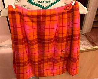 Vintage pleated plaid skirt