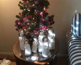 Christmas tree & hand made carolers