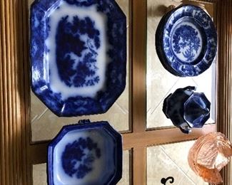 Antique flo blue
