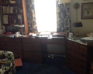 Ethan Allen Huge Three Pc Desk