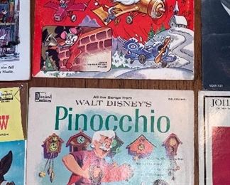 Snoopy's Christmas and Pinocchio Disney's albums 