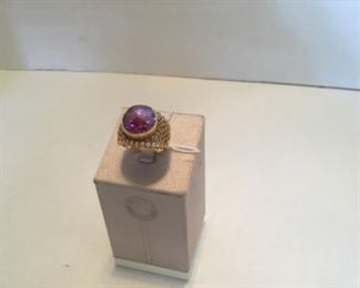 Ring - 18kt yellow gold & large amethyst stone ring with diamonds - 12 grams -