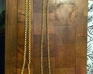 22 kt gold chains. BAHT from Thailand - Left one 30 grams, right one is 40 grams-