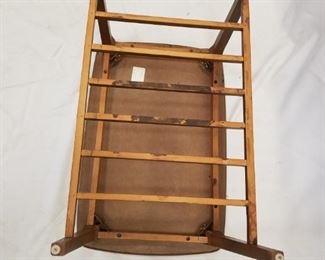 Mid Century Wood Grain Laminate Top Solid Wood Frame End Table Approx 29.5"W x 19.5"D x 20.75'H