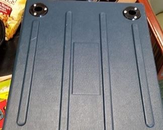 EPT 24"W Portable Polling Booth (no Legs)