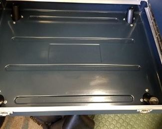 EPT 24"W Portable Polling Booth (no Legs)