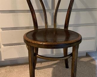 ANTIQUE BENTWOOD CHAIRS (4)