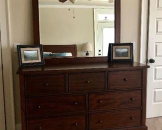 7 drawers dresser with mirror