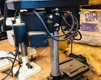 BLACK&DECKER Drill Press RM-317